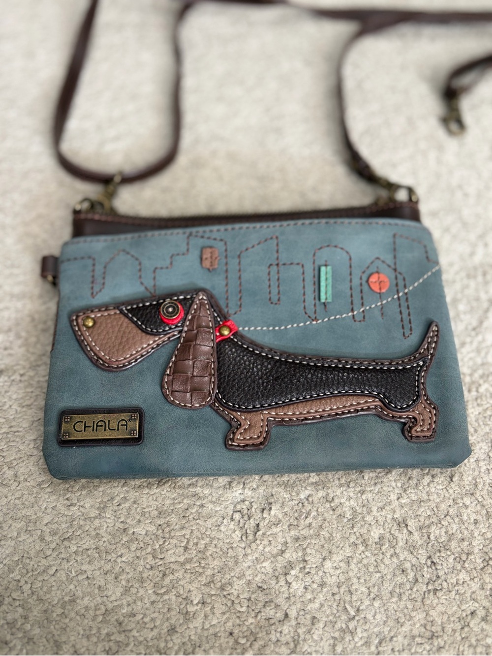 NWOT Chala Dachshund Wiener Dog Bag in Indigo & Brown, 2 Adjustable Straps - Picture 2 of 12